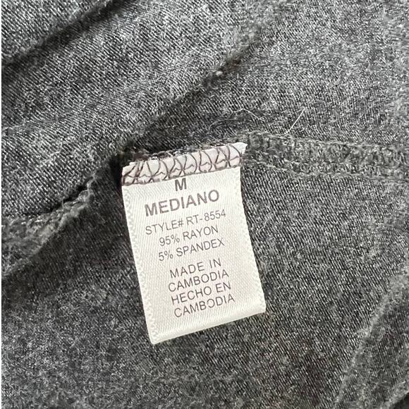 zenana outfitters women gray t shirt blouse sz mRound Neck Zipper Pocket - Picture 6 of 8